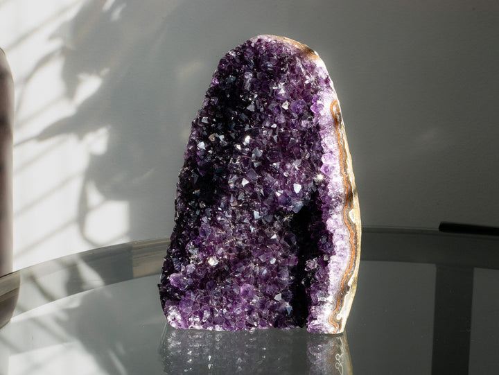 High-Quality Uruguayan Amethyst Cut Base